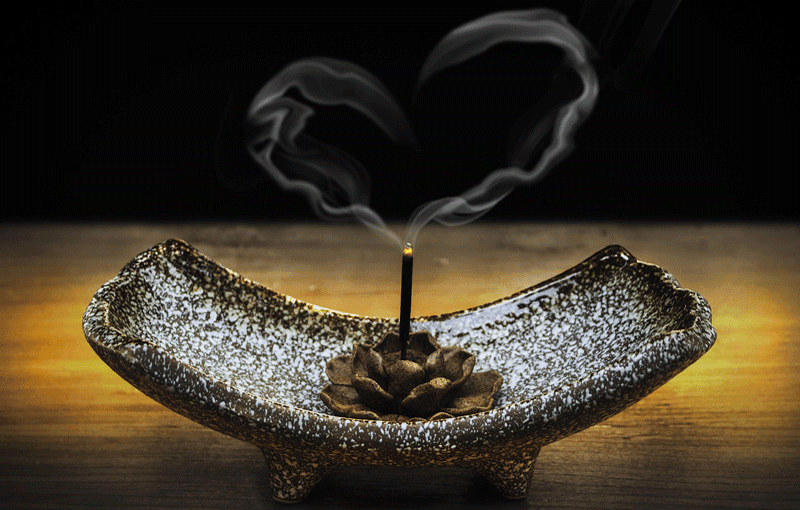 Read more about the article Inner Healing Through Sacred Smoke: Spiritual Sticks Review