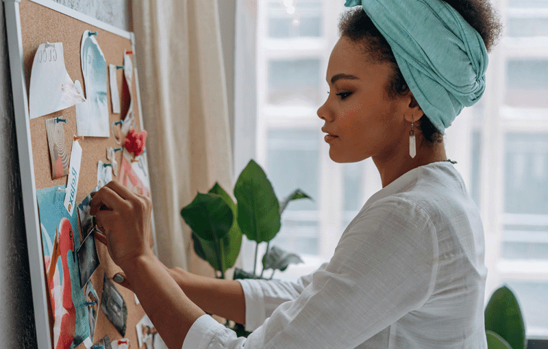 You are currently viewing A Powerful Path to Abundance: Mindset Mastery & Manifestation Magic Review